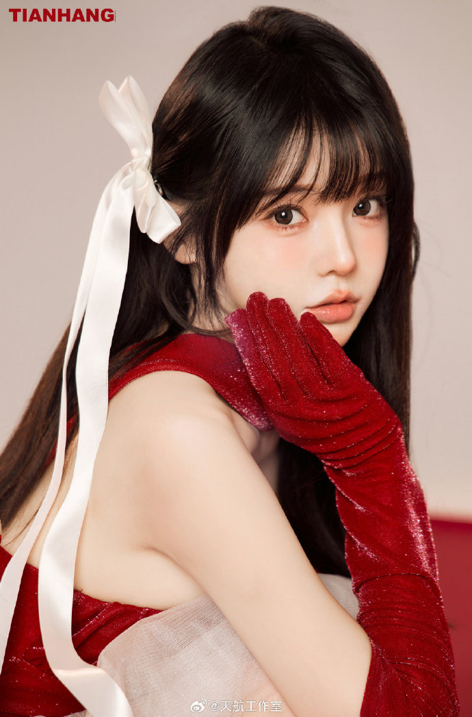 美女扒开